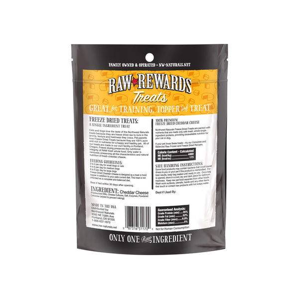 Northwest Naturals Raw Rewards Freeze-Dried Raw Cheddar Cheese Treats for Cats & Dogs
