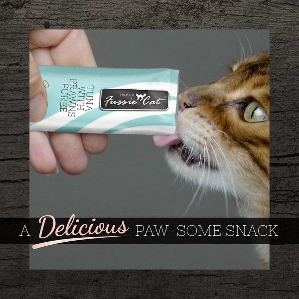 Fussie Cat Tuna with Prawns Puree Lickable Cat Treats